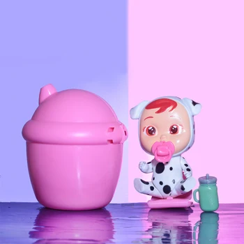 4 Adet Ağlayan Bebek çizgi film bebeği Kawaii Sevimli Oyuncak Sürpriz Mevcut Çocuklar Süt Şişesi CapperMachine Çocuk Araç monte